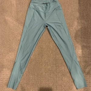 Victoria’s Secret Sport leggings